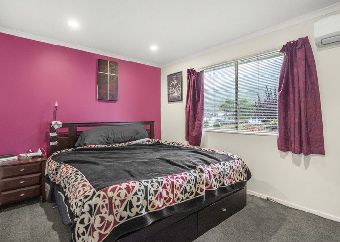  at 1/11 Topeka Grove, Totara Park, Upper Hutt, Wellington