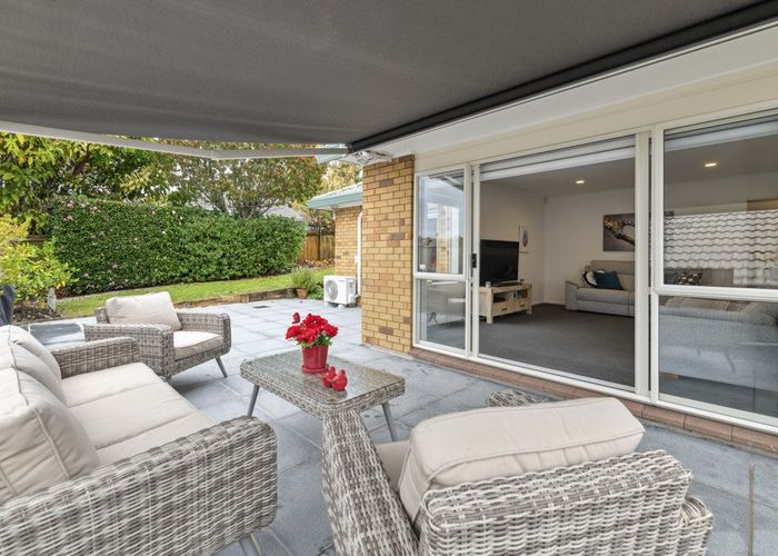  at 6 Perendale Close, Somerville, Manukau City, Auckland