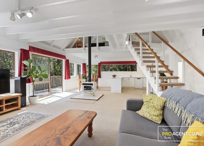  at 120 Laingholm Drive, Laingholm, Auckland
