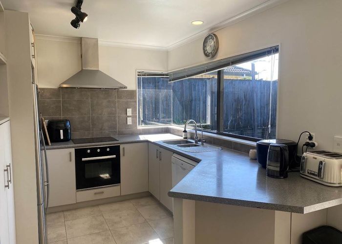  at 6 Ricardo Court, Manurewa, Manukau City, Auckland