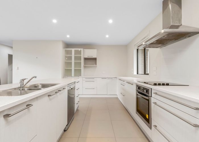 at 11 Oakwood Way, Papamoa Beach, Papamoa