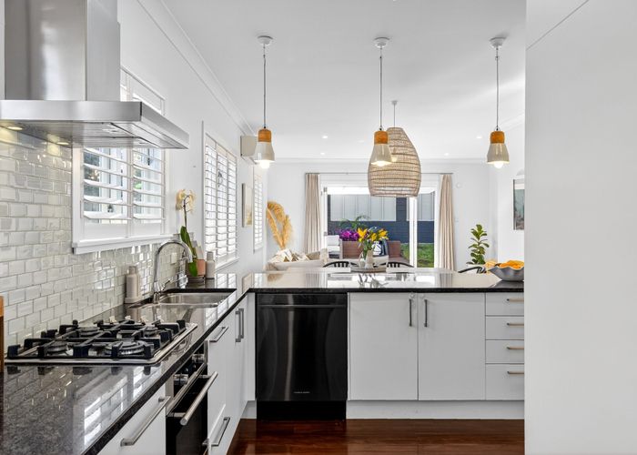  at 54 Alberta Street, Point Chevalier, Auckland City, Auckland