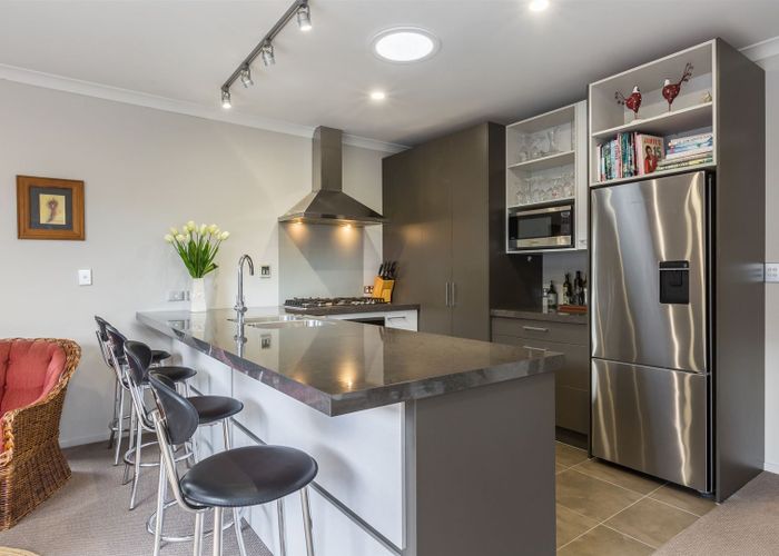 at 21 Nelson Avenue, Aotea, Porirua
