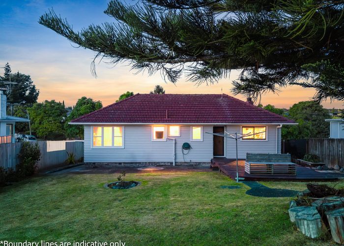  at 14 Dreadon Road, Manurewa, Manukau City, Auckland