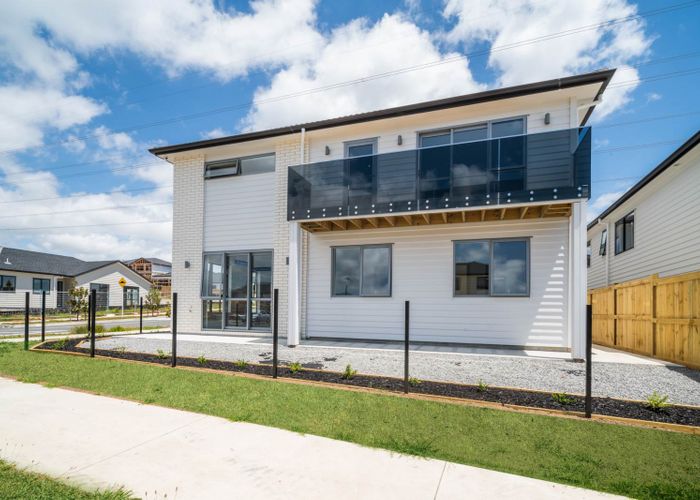  at 24 Cloonlyon Drive, Flat Bush, Auckland