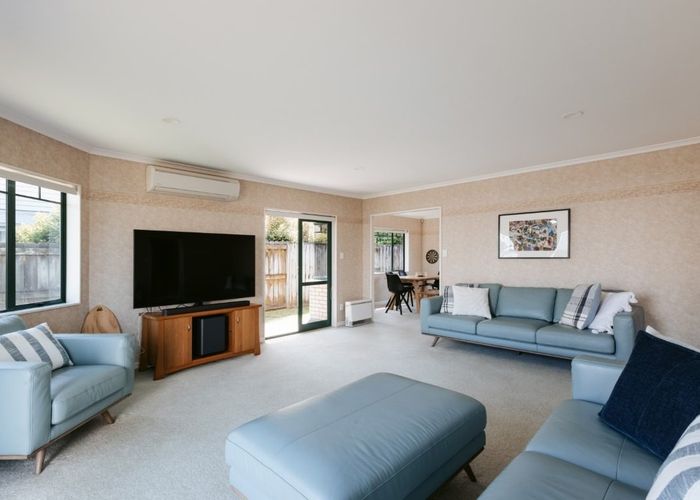  at 11 Santa Monica Drive, Papamoa Beach, Papamoa