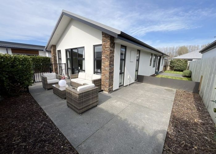  at 15  Bouler Court, Halswell, Christchurch City, Canterbury