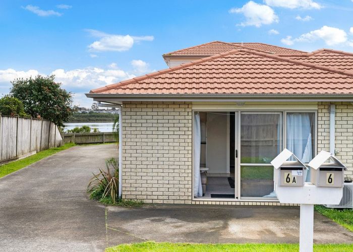  at 6 Brechin Place, Wattle Downs, Manukau City, Auckland