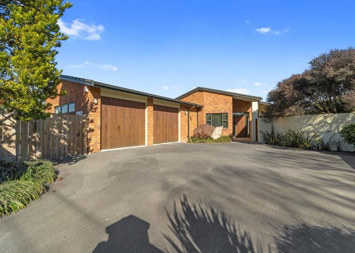  at 137 Grey Street, Hamilton East, Hamilton, Waikato
