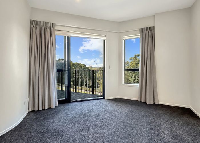  at 208/1A Oakley Avenue, Waterview, Auckland