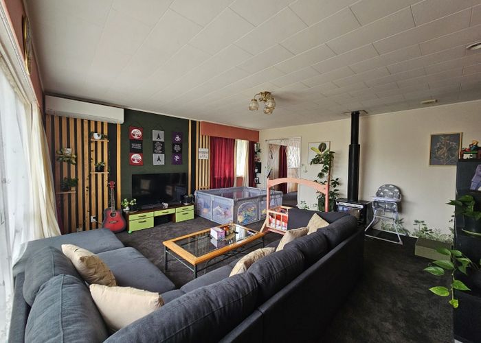  at 80 Gray Avenue, Paraparaumu Beach, Kapiti Coast, Wellington