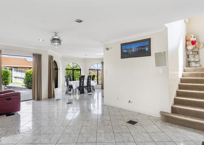  at 19 Formosa Place, Pyes Pa, Tauranga