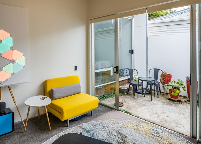  at 14 Hanson Street, Mount Cook, Wellington