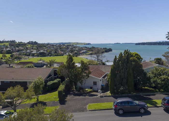  at 5 Vanessa Crescent, Glendowie, Auckland