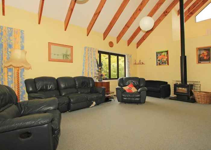  at 101 Sweetacres Drive, Belmont, Lower Hutt