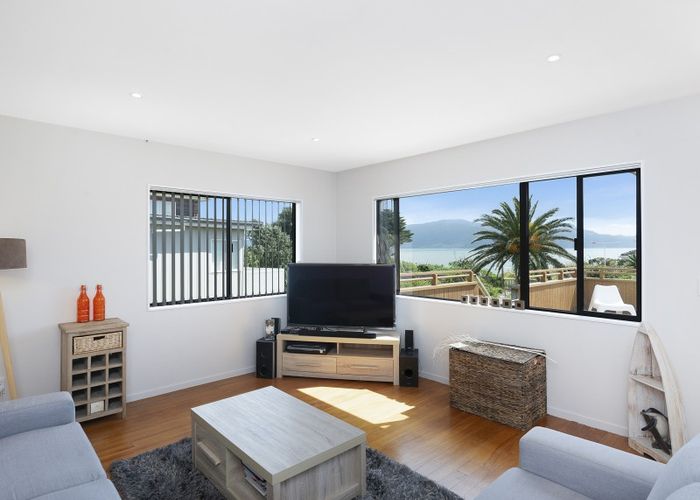  at 171 Manly Street, Paraparaumu Beach, Paraparaumu