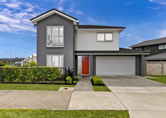  at 2 Frank Newton Road, Swanson, Auckland