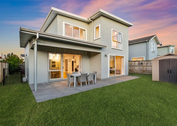  at 22 Couldrey Crescent, Red Beach, Red Beach