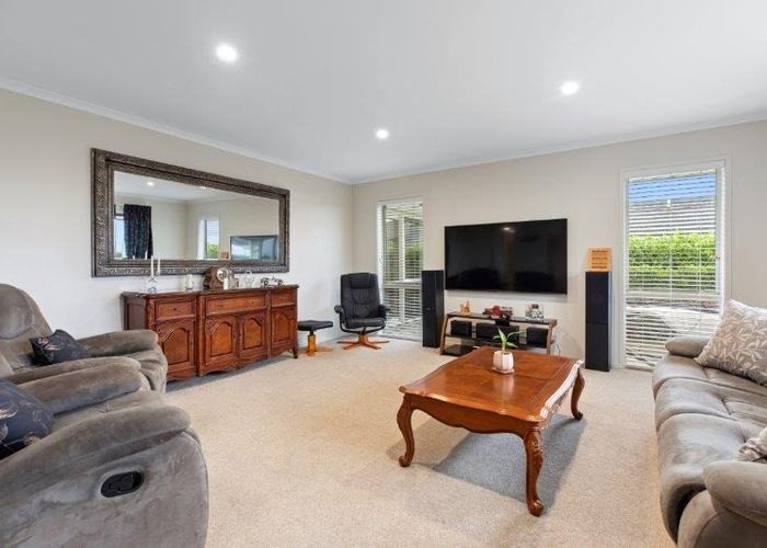  at 2 Dayna Avenue, Ohauiti, Tauranga