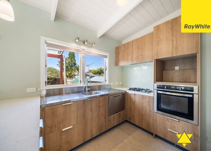  at 46 Winstone Road, Mount Roskill, Auckland City, Auckland