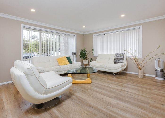  at 6 Clavoy Place, East Tamaki, Auckland