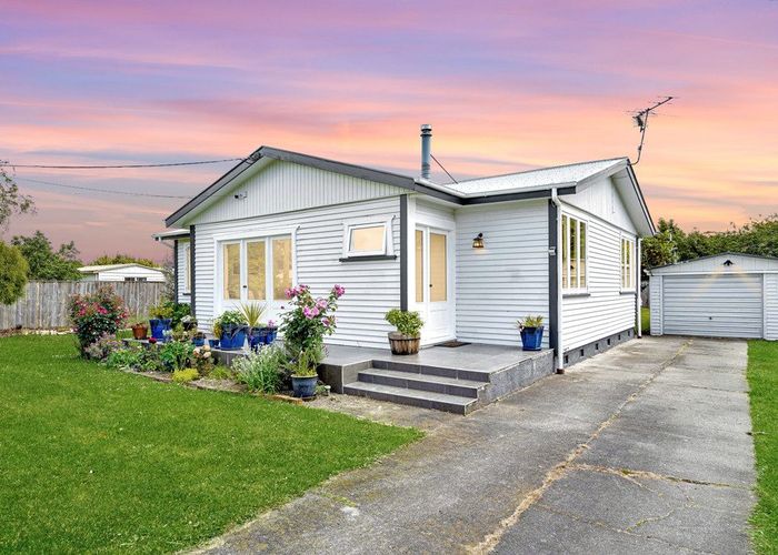  at 26 Reading Street, Greytown