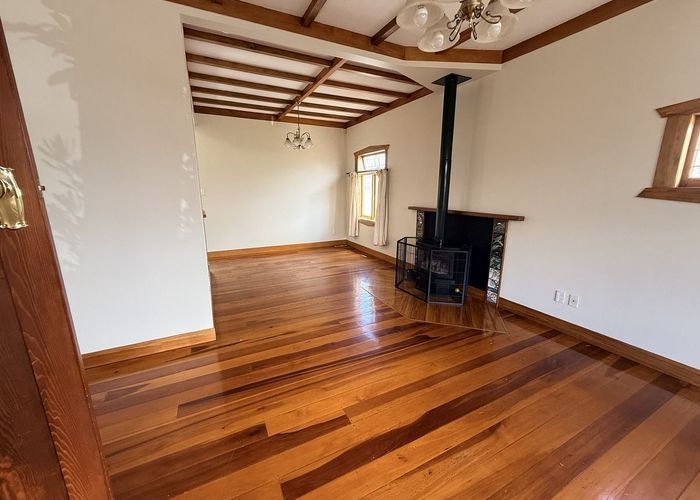  at 21 Princes Avenue, Mount Roskill, Auckland City, Auckland