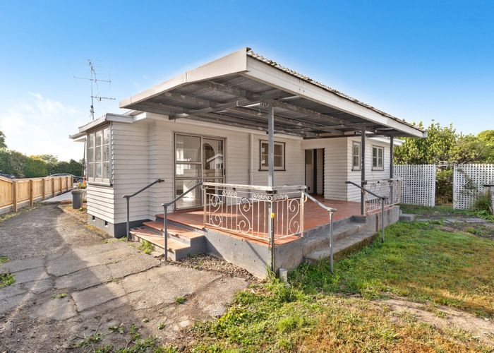  at 9 Lansdowne Crescent, Lansdowne, Masterton
