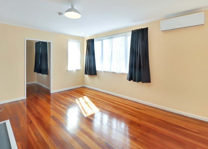  at 384 Cambridge Terrace, Naenae, Lower Hutt, Wellington