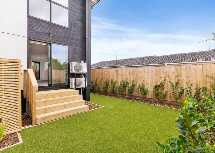  at 13/51 Te Kanawa Crescent, Henderson, Waitakere City, Auckland