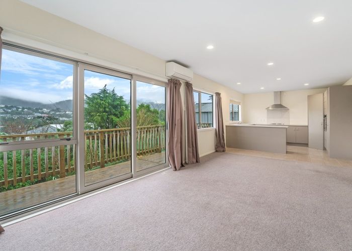  at 44A Taylor Terrace, Tawa, Wellington