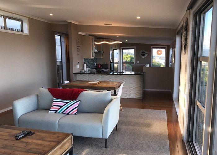  at 6B Sunhaven Drive, Newlands, Wellington, Wellington