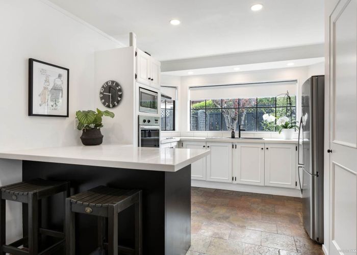  at 10 Millhouse Drive, Northpark, Manukau City, Auckland