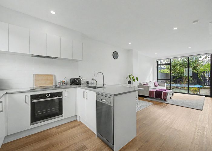  at 22 Tuhono Street, Manukau, Manukau City, Auckland