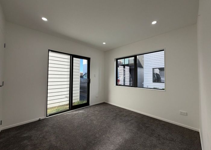  at 58E Friesian Drive, Mangere, Manukau City, Auckland