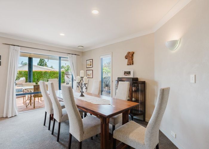  at 5 Earls Court, Hillcrest, Hamilton, Waikato