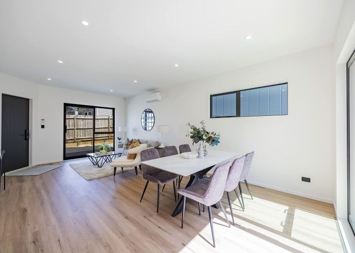  at 27D O'Donn Avenue, Beach Haven, North Shore City, Auckland