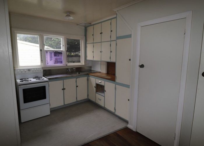  at Anzac Pde, Whanganui East, Whanganui, Manawatu / Whanganui