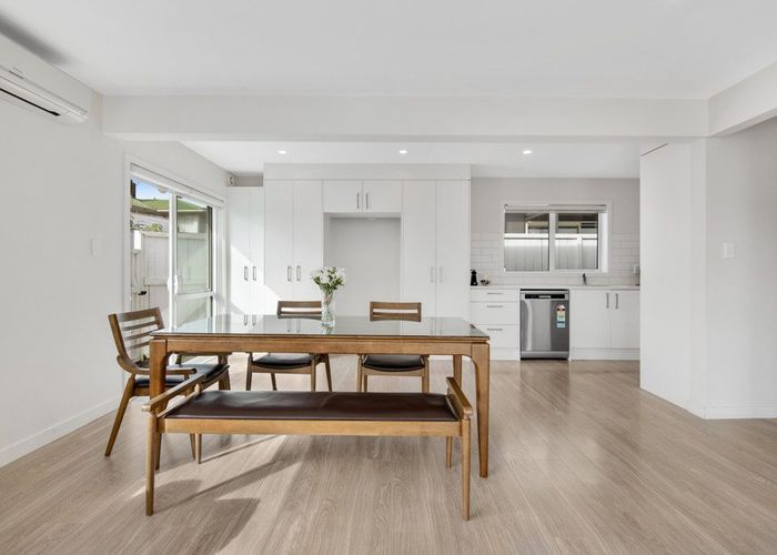  at 23 Wylie Avenue, Sunnynook, Auckland
