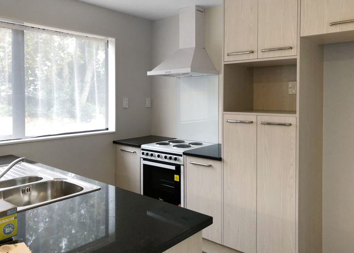  at 121A Flanshaw Road, Te Atatu South, Waitakere City, Auckland