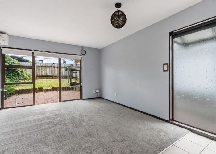  at 5/30 Owairaka Avenue, Mount Albert, Auckland City, Auckland