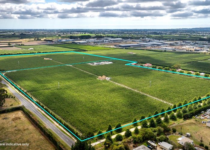  at 116 and 118 Stock Road, Bridge Pa, Hastings, Hawke's Bay