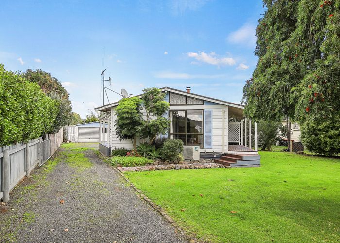  at 5 Menzies Place, Paeroa, Paeroa