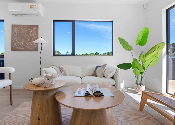  at 11d Glenfinn Place, Massey, Waitakere City, Auckland