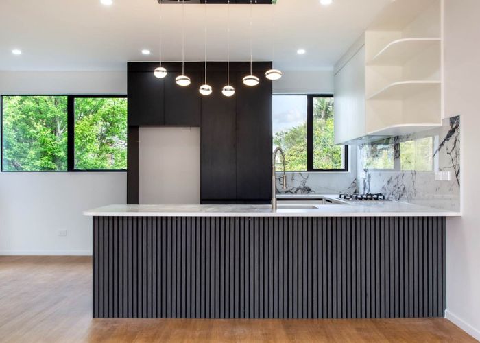  at 7A Craigbank Avenue, New Lynn, Waitakere City, Auckland