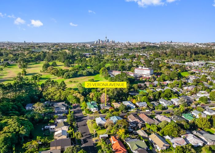  at 25 Verona Avenue, Mount Albert, Auckland