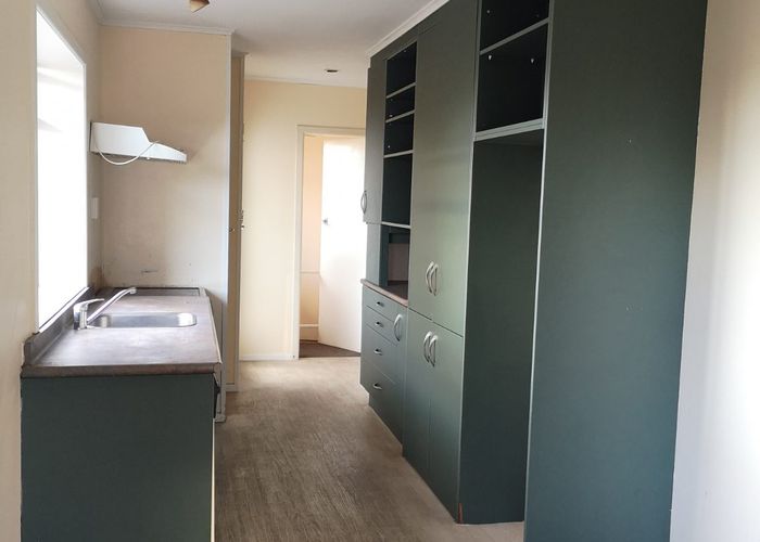  at 4 Scotland Place, Hillcrest, Hamilton