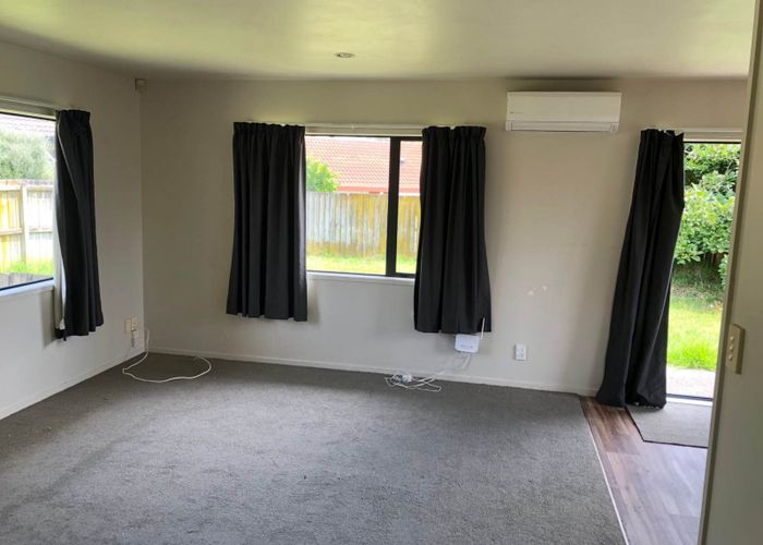  at 14 Rebecca Rise, Weymouth, Manukau City, Auckland