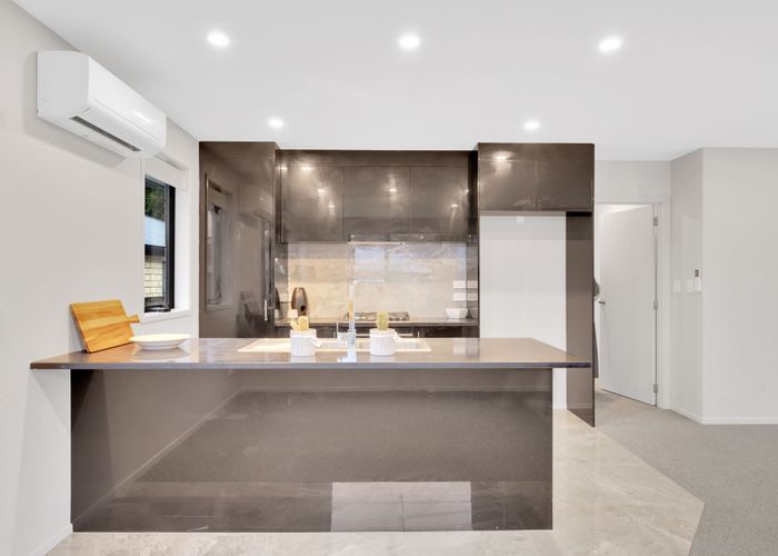  at 8A Frederick Place, Whalers Gate, New Plymouth, Taranaki