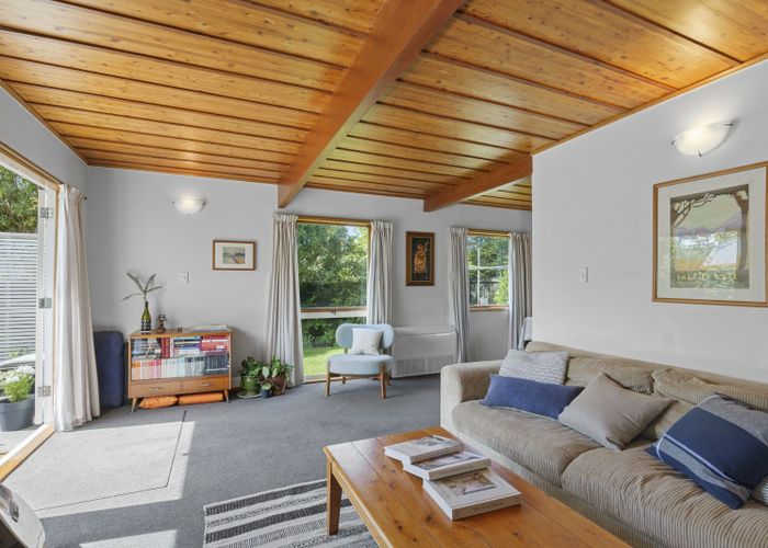  at 2/41 Taupata Street, Redcliffs, Christchurch